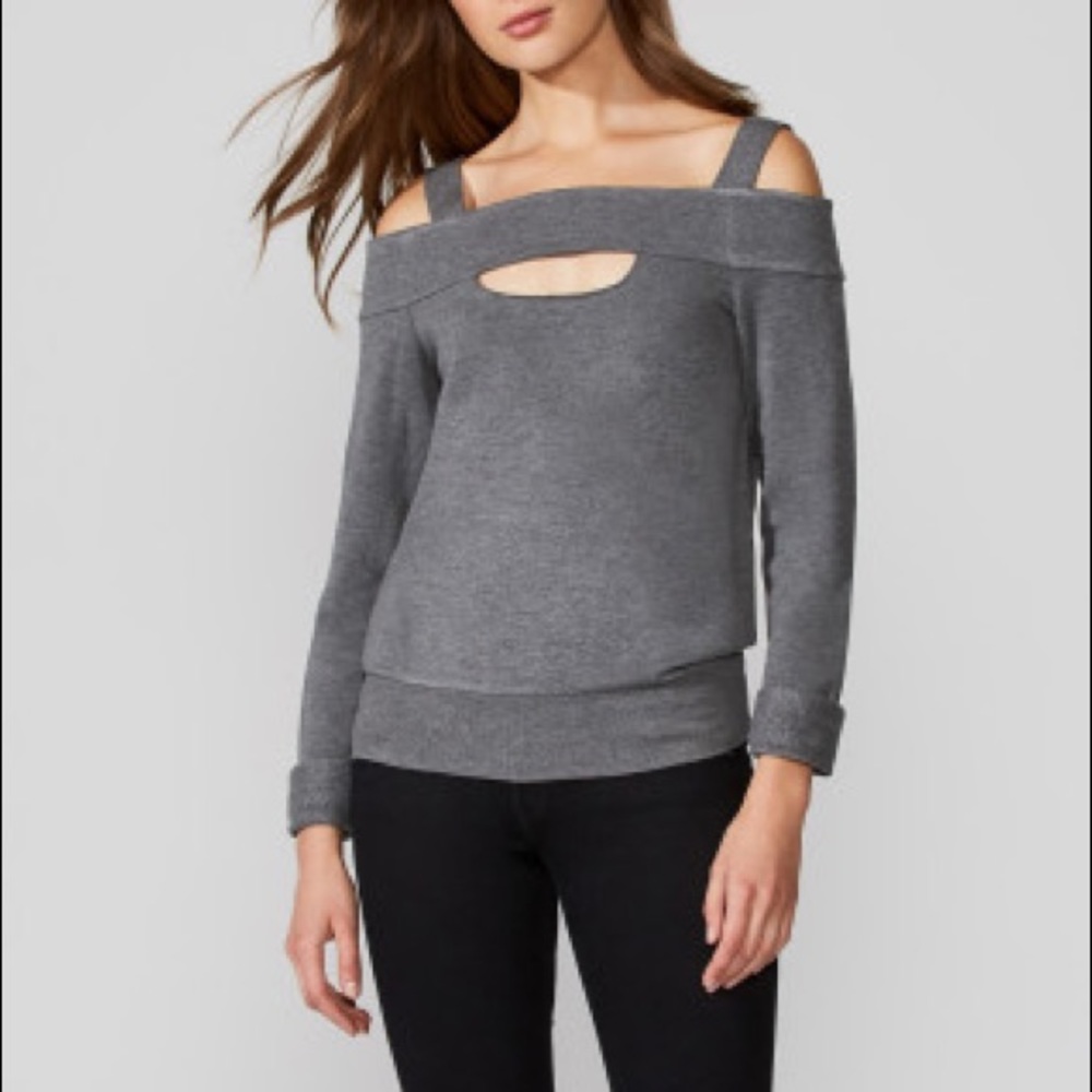 Bailey 44 top
